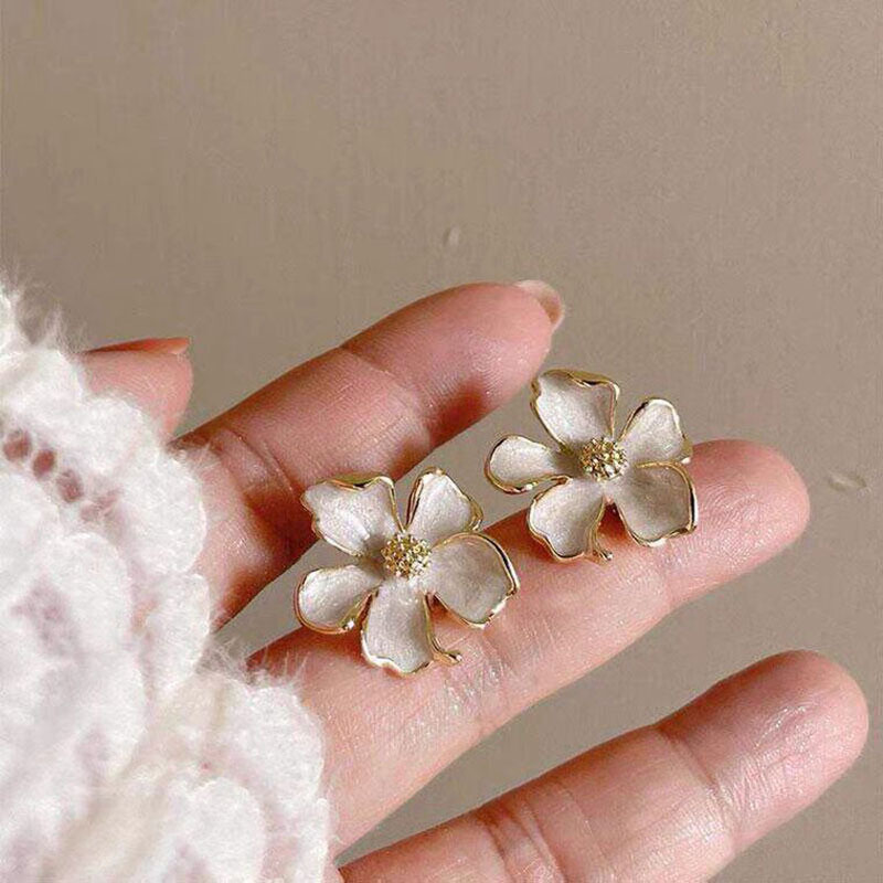 White Color Flower Enamel Kore - Korean Lifestyle Aesthetic recension och pris